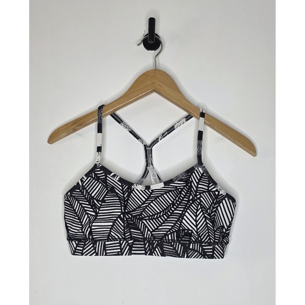 Lululemon Flow Y Sports Bra Women's Size 8 Banana Leaf White Black